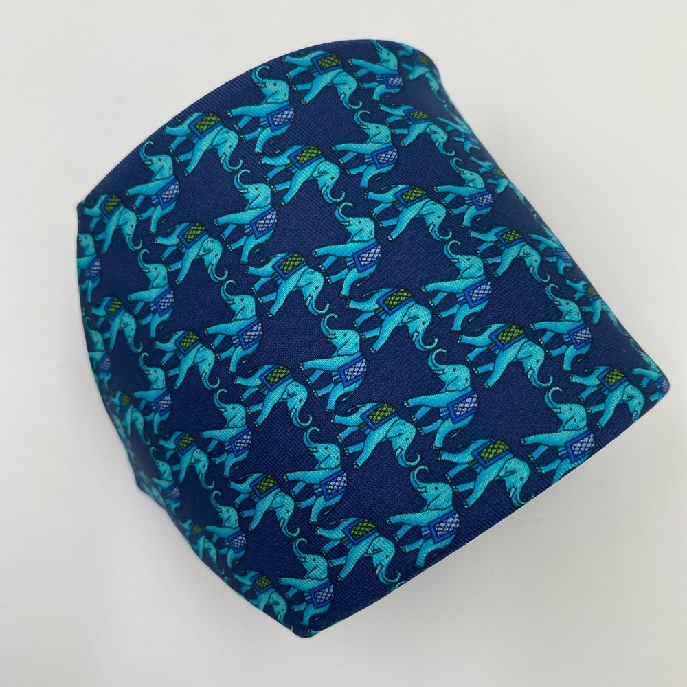 Brooks Brothers Blue Elephant Pattern Tie